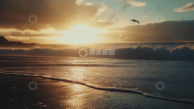 高清大图下载【趣麦麦图】阳光海滩海边云海