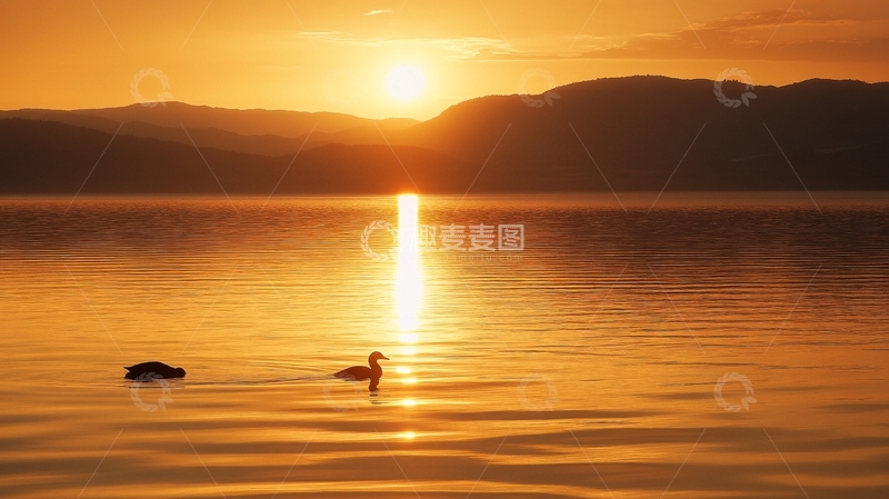 高清大图下载【趣麦麦图】邛海日出