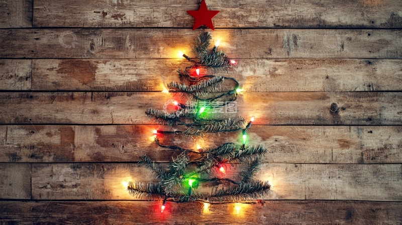 高清大图下载【趣麦麦图】带灯的圣诞树