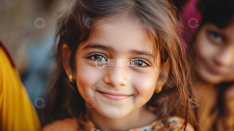 高清大图下载【趣麦麦图】维吾尔小姑娘