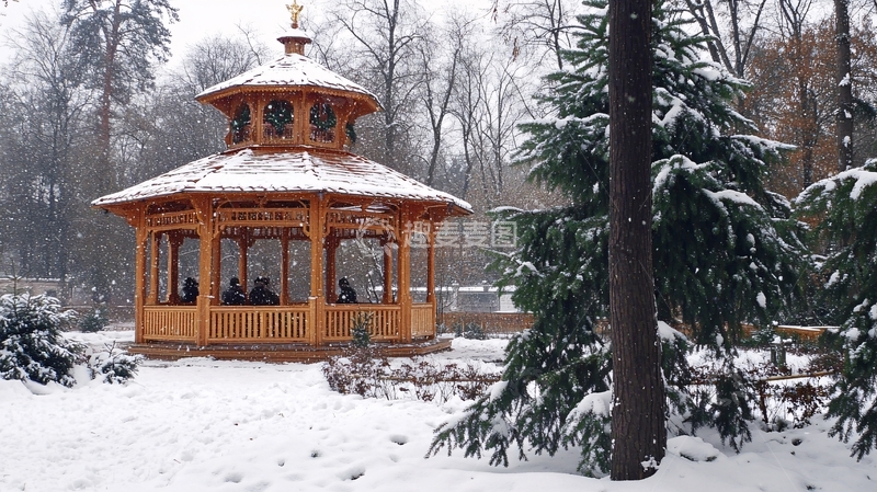 高清大图下载【趣麦麦图】雪中的凉亭