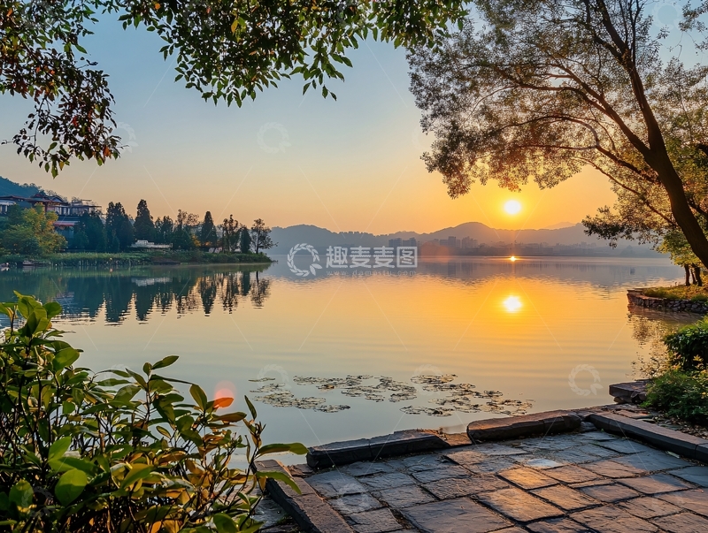 高清大图下载【趣麦麦图】曲院风荷日出4
