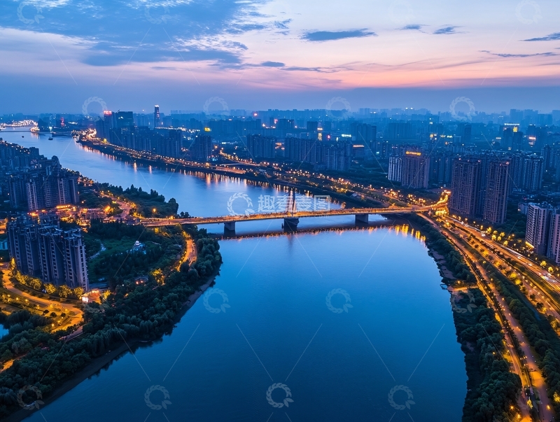 高清大图下载【趣麦麦图】白云海岸风景