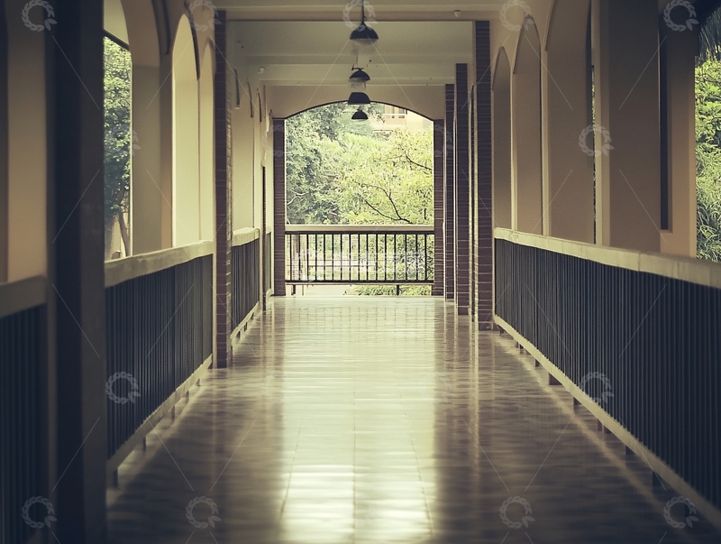 高清大图下载【趣麦麦图】学校廊道