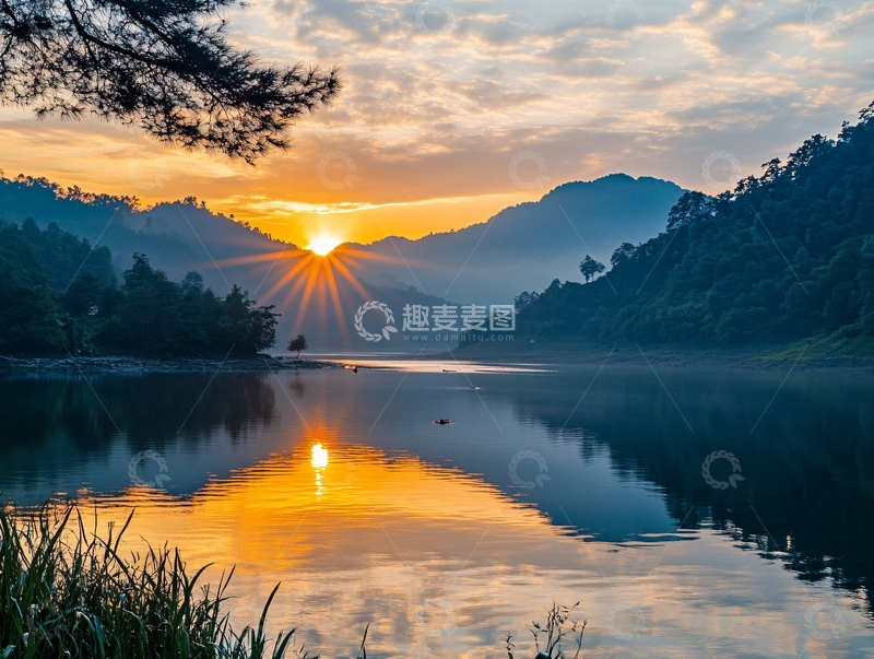 高清大图下载【趣麦麦图】大容山日出