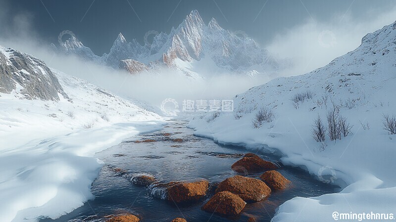 高清大图下载【趣麦麦图】云雾中的雪山3