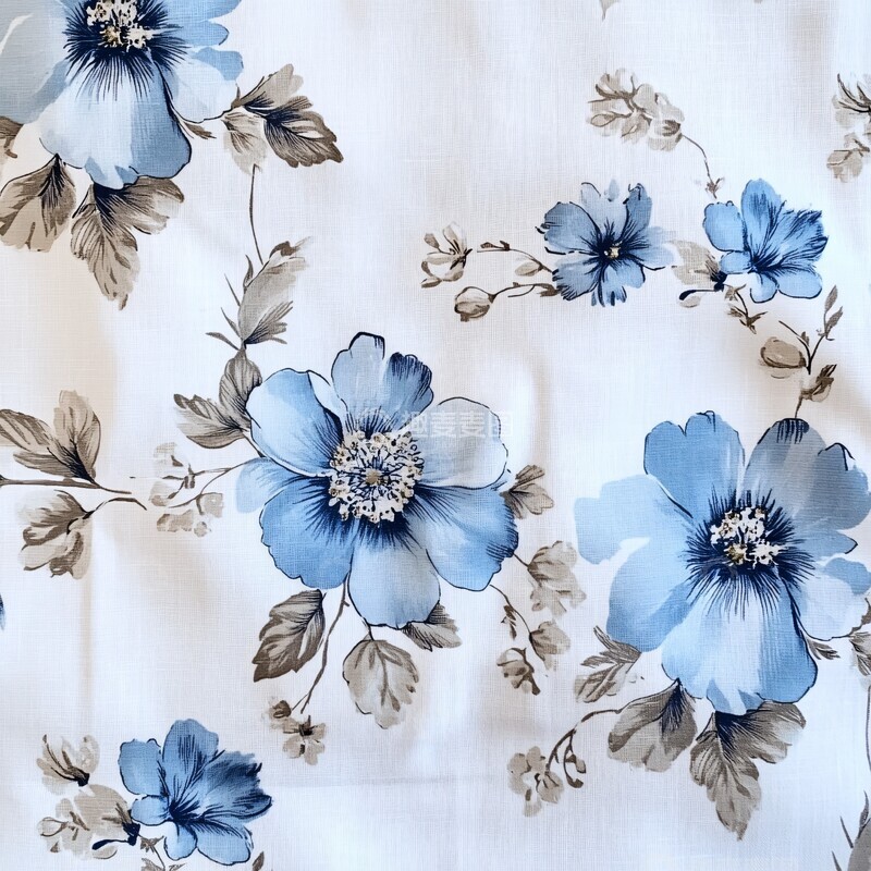 高清大图下载【趣麦麦图】白色背景淡蓝花纹3