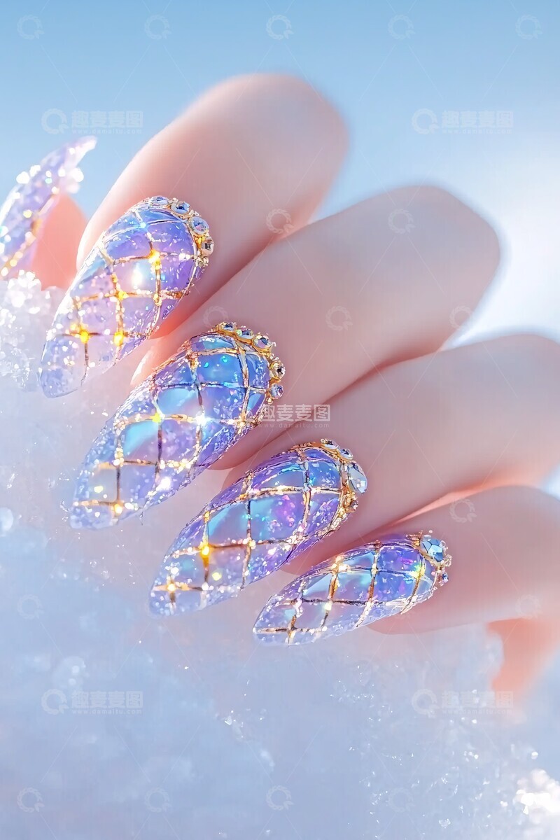 高清大图下载【趣麦麦图】冬日钻石霜指甲1