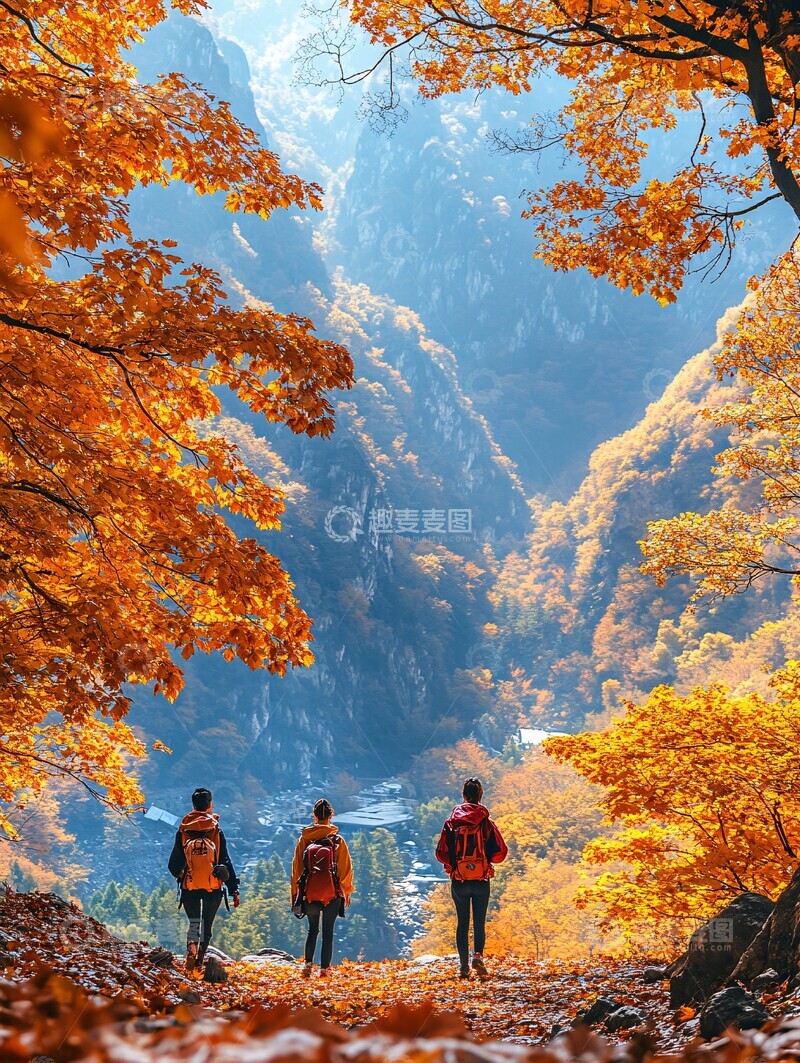 高清大图下载【趣麦麦图】秋山行旅旅行背包女孩1