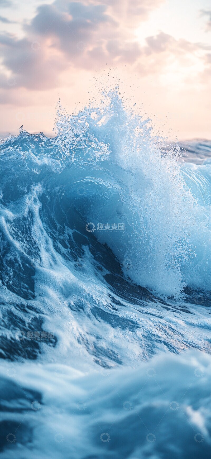 高清大图下载【趣麦麦图】冲浪者与海浪4