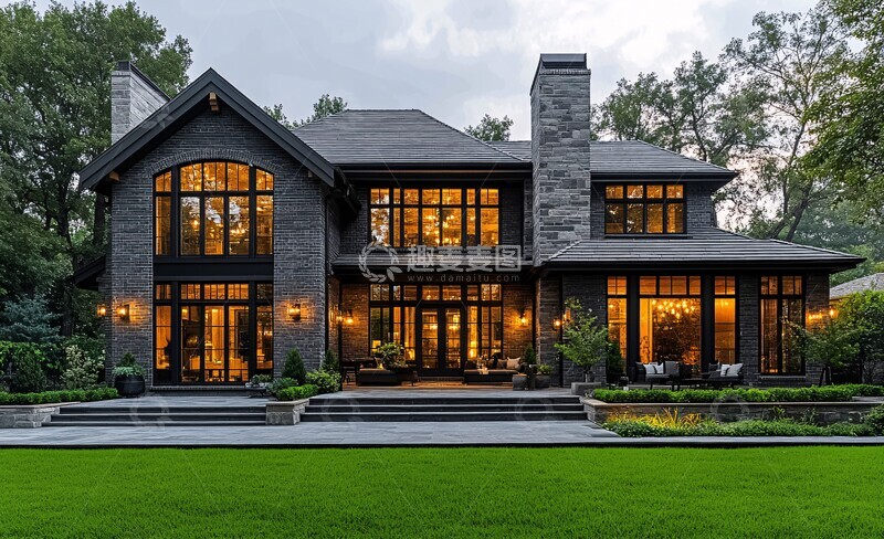 高清大图下载【趣麦麦图】灰砖黑窗绿草坪1