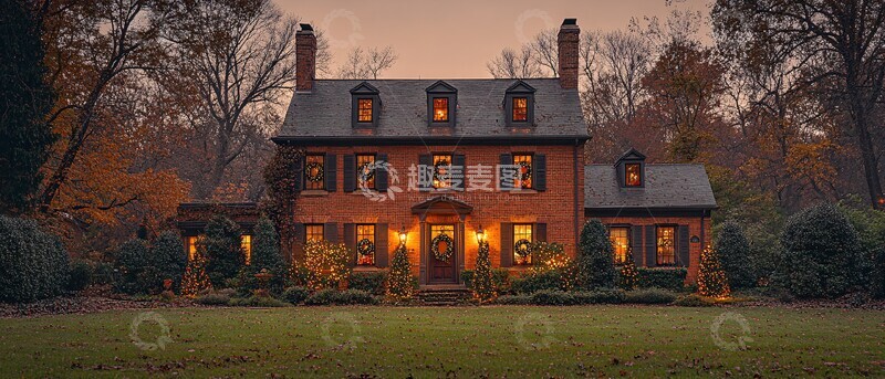 高清大图下载【趣麦麦图】圣诞灯光下的老房子1