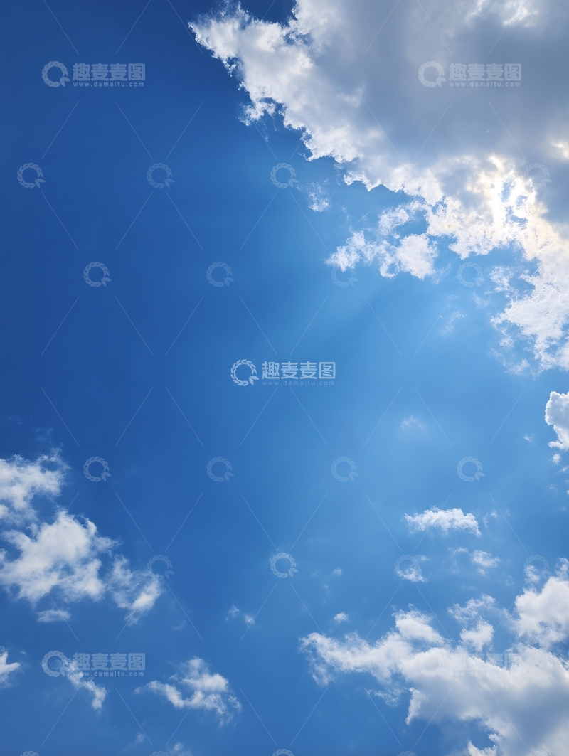高清大图下载【趣麦麦图】-晴朗天空中的白云521
