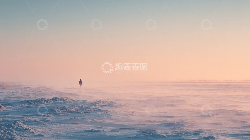 高清大图下载【趣麦麦图】-雪地中独行者的黄昏景象981