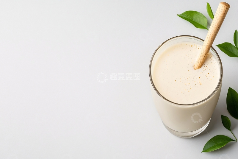 高清大图下载【趣麦麦图】一杯装着吸管的奶白色饮品232