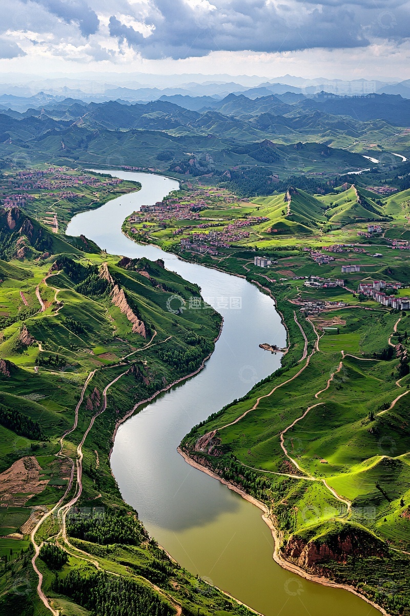 高清大图下载【趣麦麦图】蜿蜒河流穿青山美景254