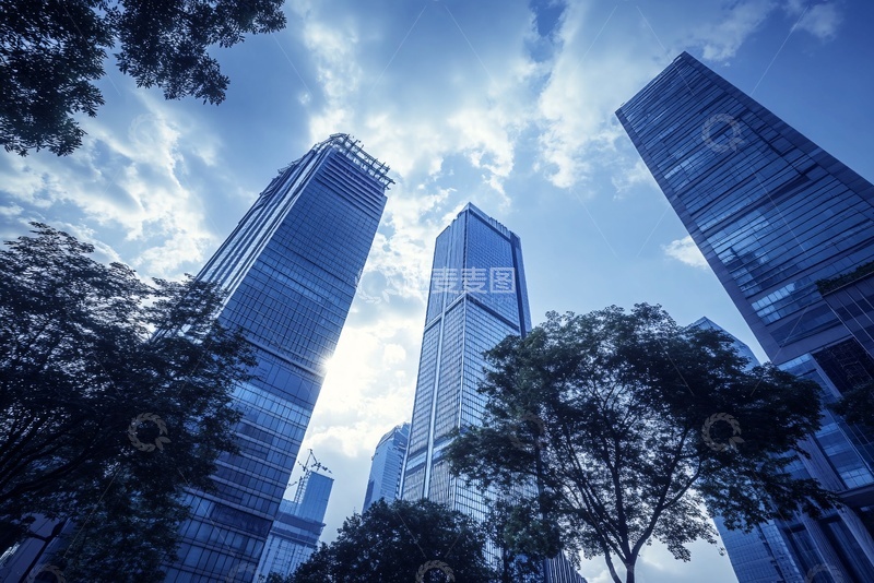 高清大图下载【趣麦麦图】-蓝天白云下的摩天大楼184