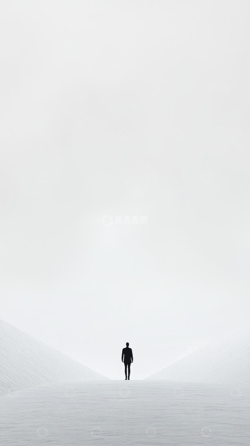 高清大图下载【趣麦麦图】孤影行者：雾中前行