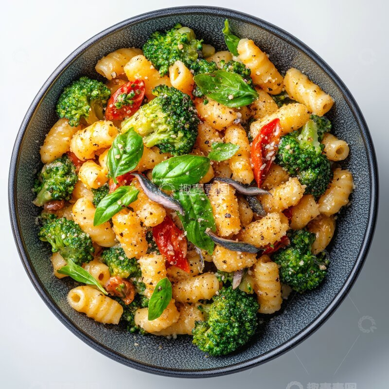高清大图下载【趣麦麦图】西兰花番茄意面，色彩鲜艳的健康美食