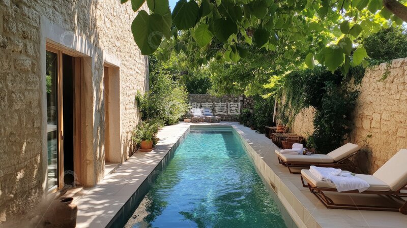 高清大图下载【趣麦麦图】庭院泳池与石墙别墅