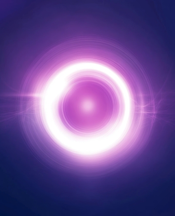 紫色光环中的明亮光圈