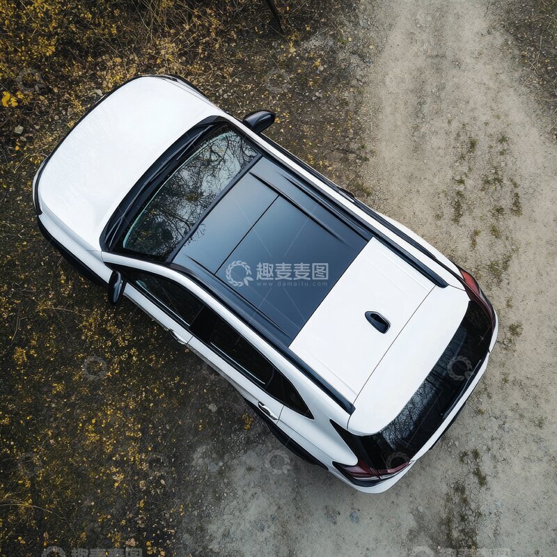 高清大图下载【趣麦麦图】白色轿车俯视图