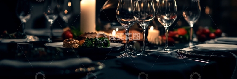 高清大图下载【趣麦麦图】精致餐桌布置，烛光晚餐氛围