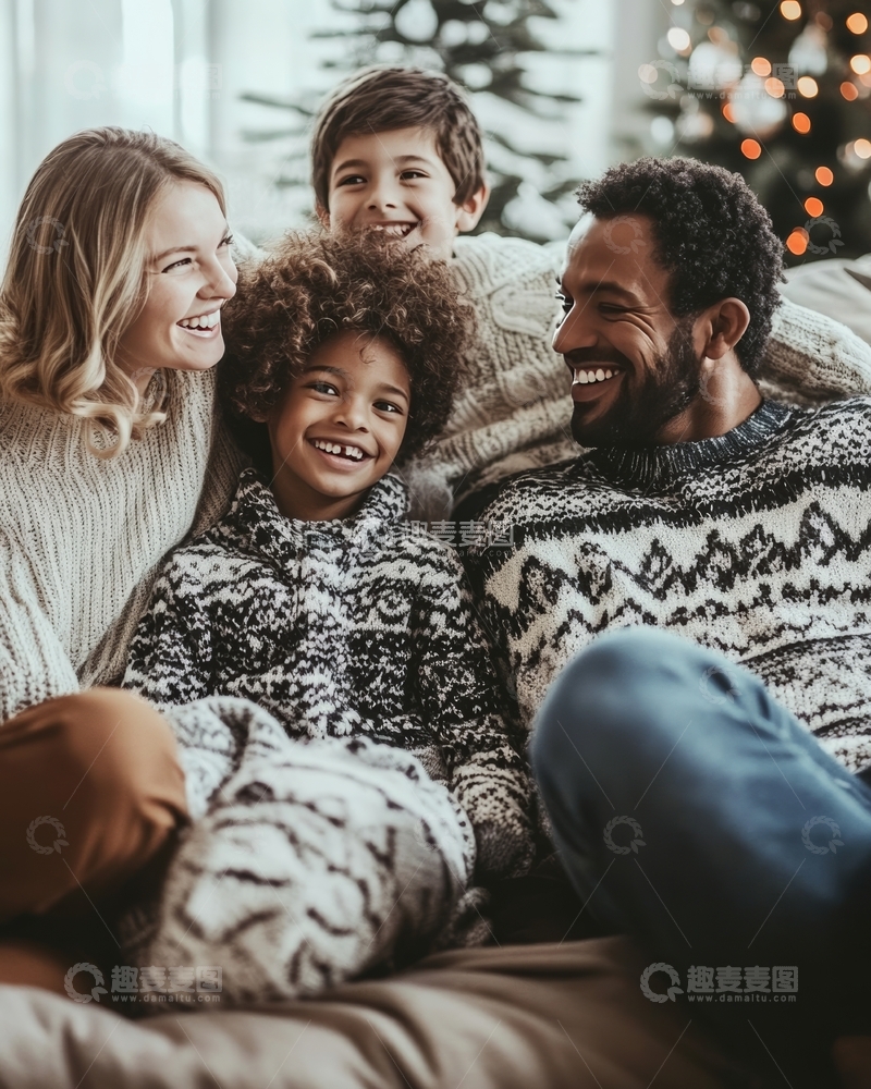 温馨家庭圣诞时光