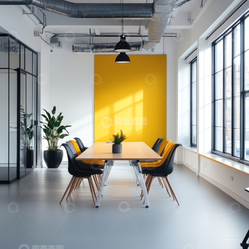 高清大图下载【趣麦麦图】现代办公室会议桌与黄色背景墙