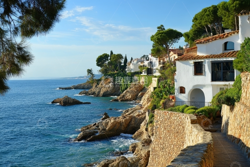 高清大图下载【趣麦麦图】海滨小镇的岩石海岸线