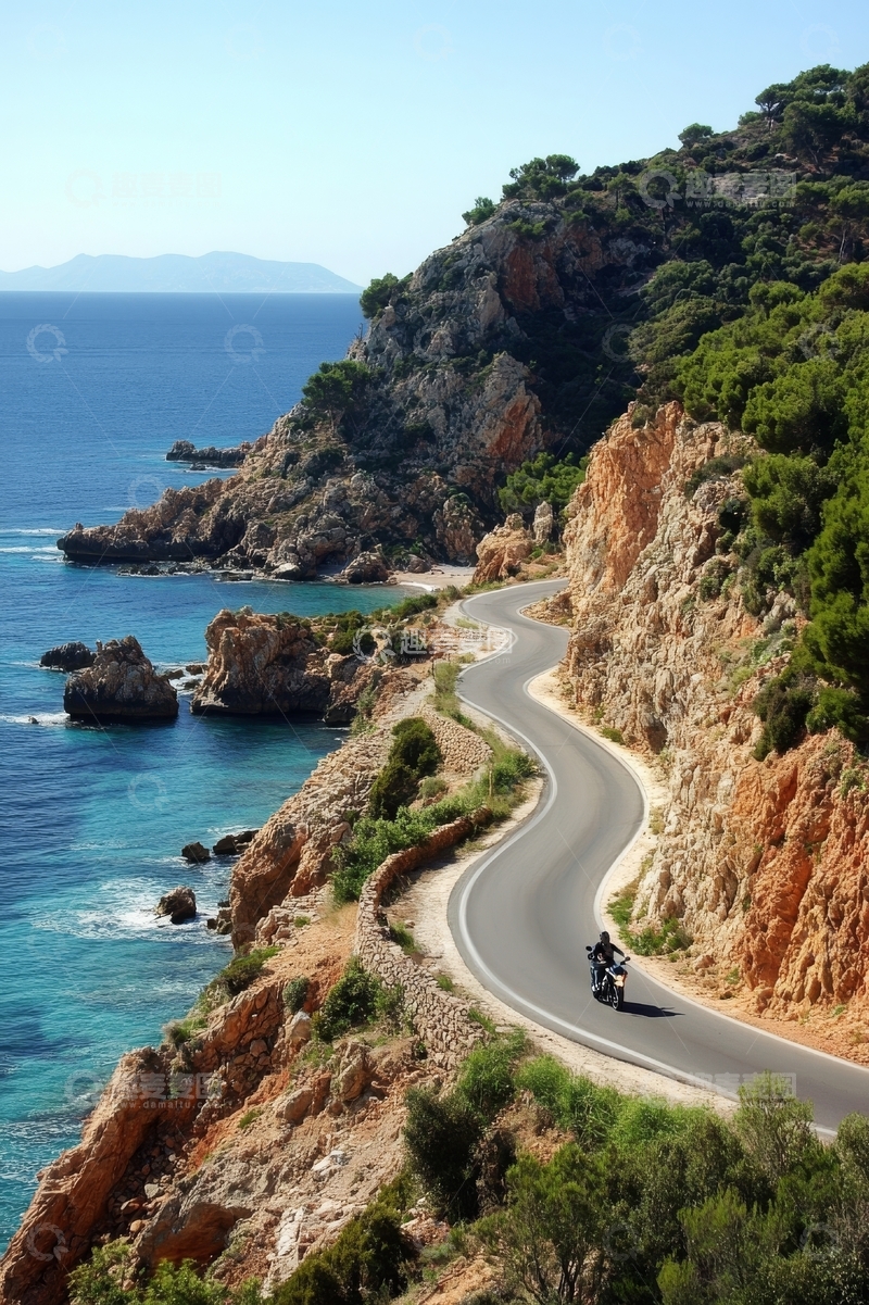 高清大图下载【趣麦麦图】沿海蜿蜒公路与碧海蓝天