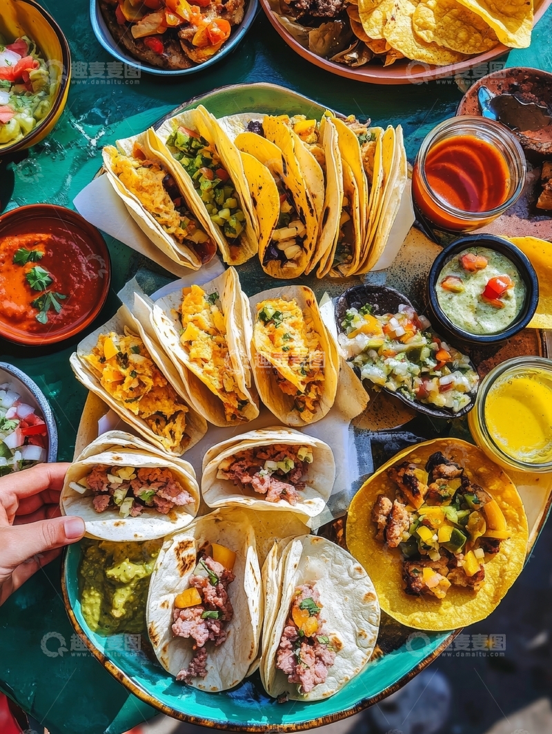 高清大图下载【趣麦麦图】色彩斑斓的墨西哥美食拼盘