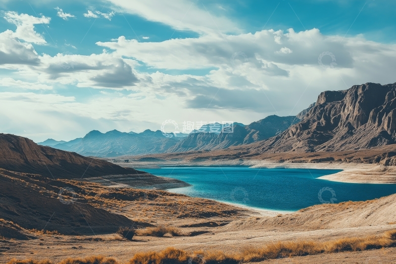 高清大图下载【趣麦麦图】山间湖泊与荒漠景观