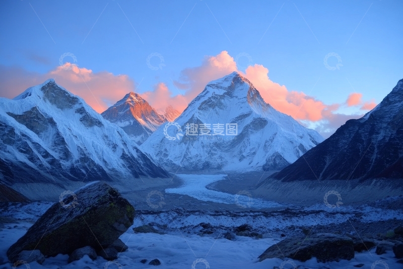 高清大图下载【趣麦麦图】雪山日落，冰川静谧