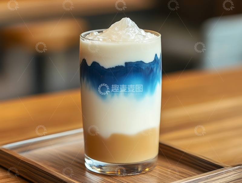 高清大图下载【趣麦麦图】渐变蓝白饮品，层次分明
