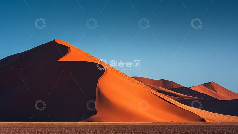 高清大图下载【趣麦麦图】沙漠沙丘在蓝天下的壮丽景象