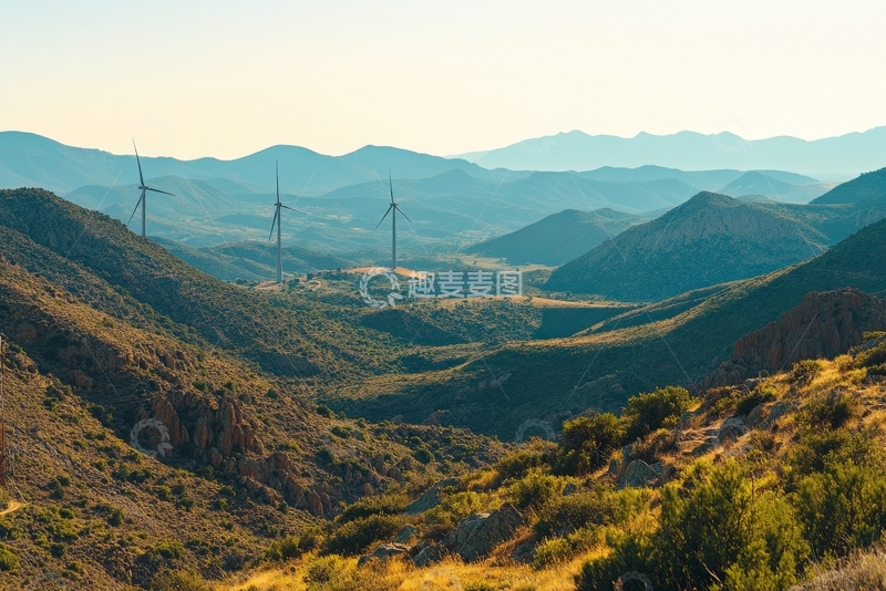 高清大图下载【趣麦麦图】山谷中的风力发电机