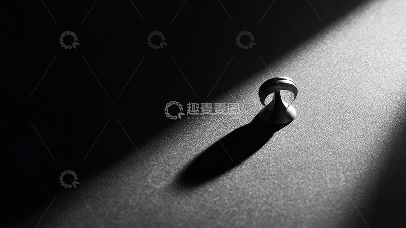 高清大图下载【趣麦麦图】光影中的戒指