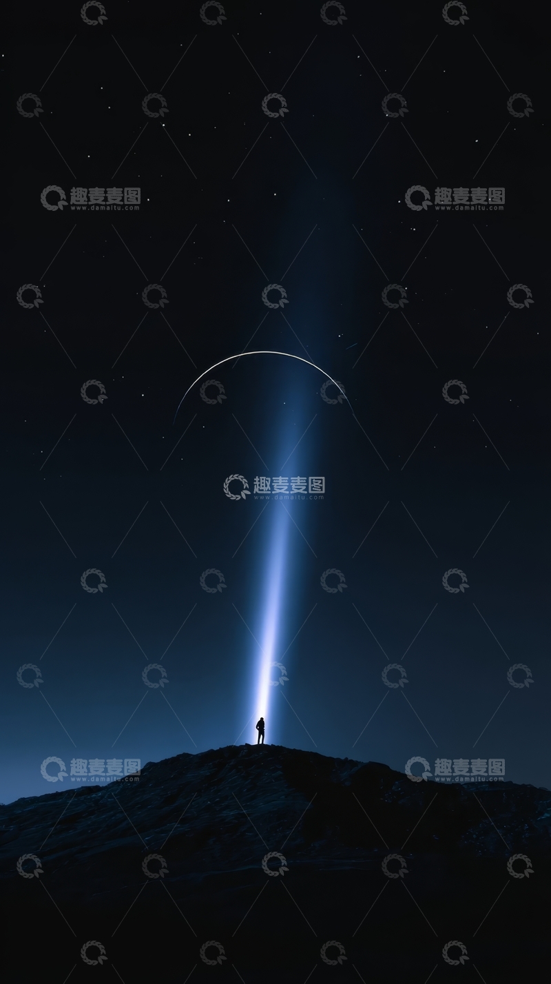 高清大图下载【趣麦麦图】夜空下的神秘光束