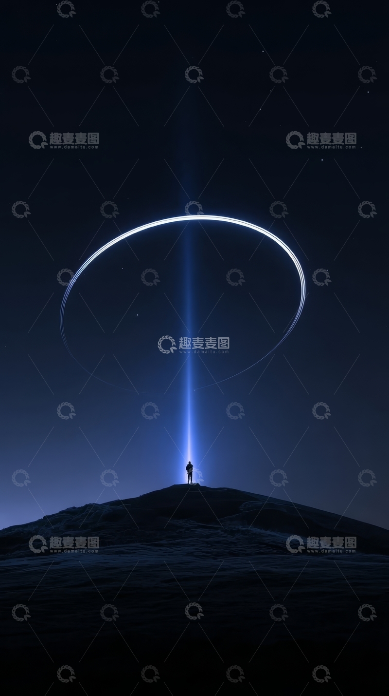 高清大图下载【趣麦麦图】夜空下的神秘光环与孤独身影