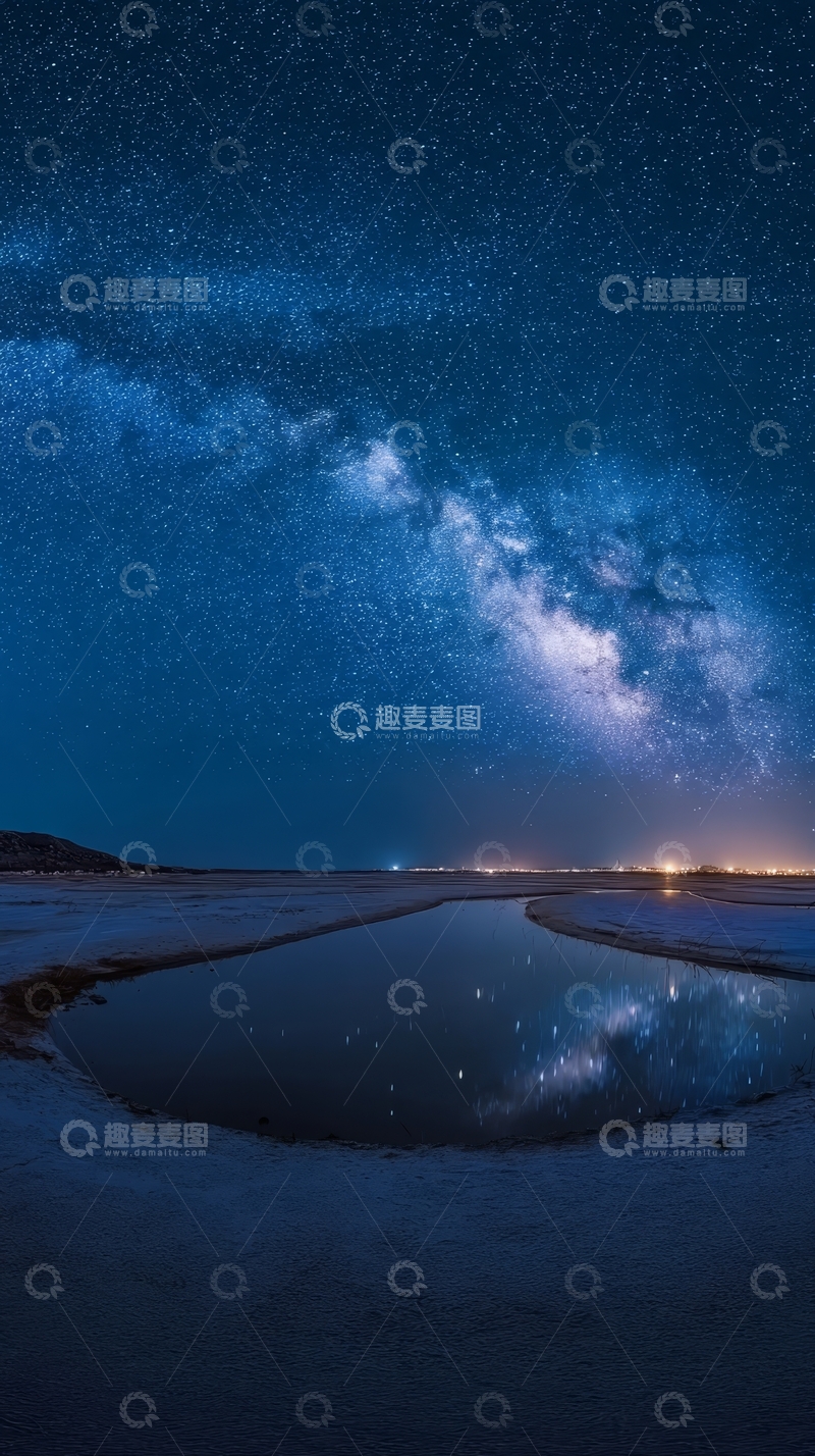高清大图下载【趣麦麦图】银河映照水面，夜空璀璨如梦