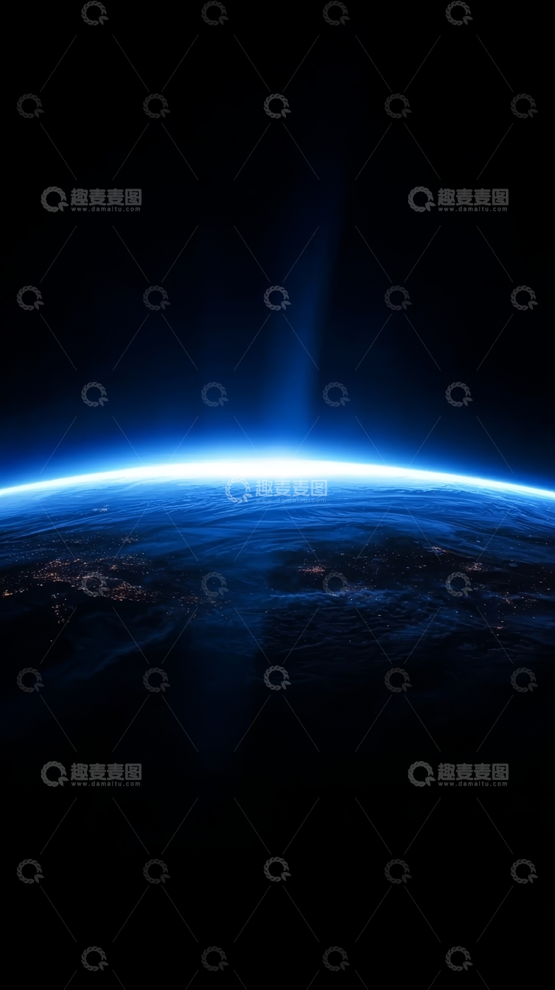 高清大图下载【趣麦麦图】地球边缘的蓝色光芒