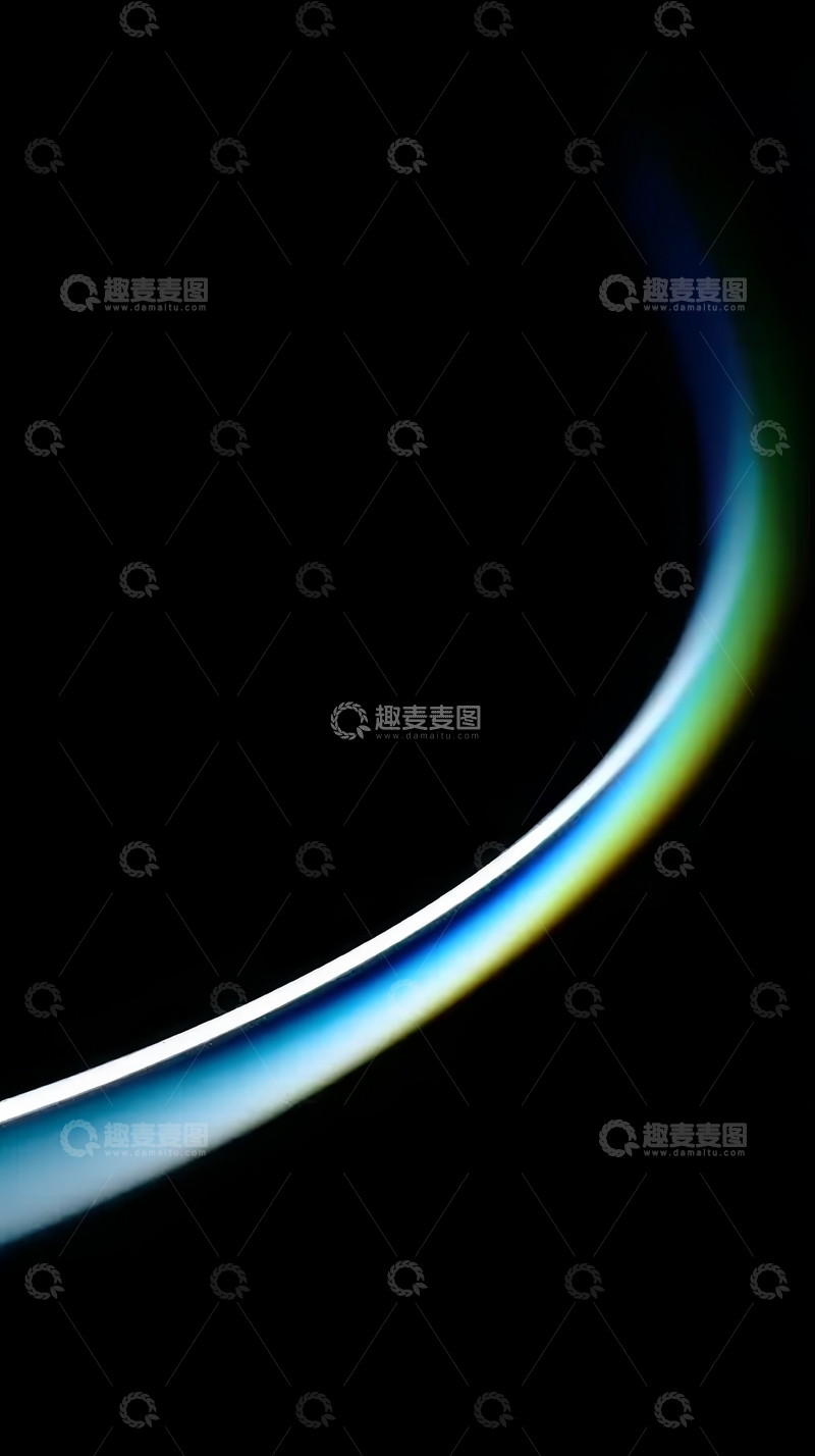 高清大图下载【趣麦麦图】黑暗背景中的彩色弧形光带