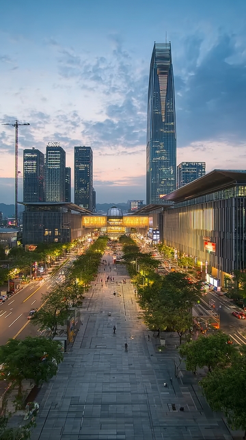 城市广场与高楼大厦夜景