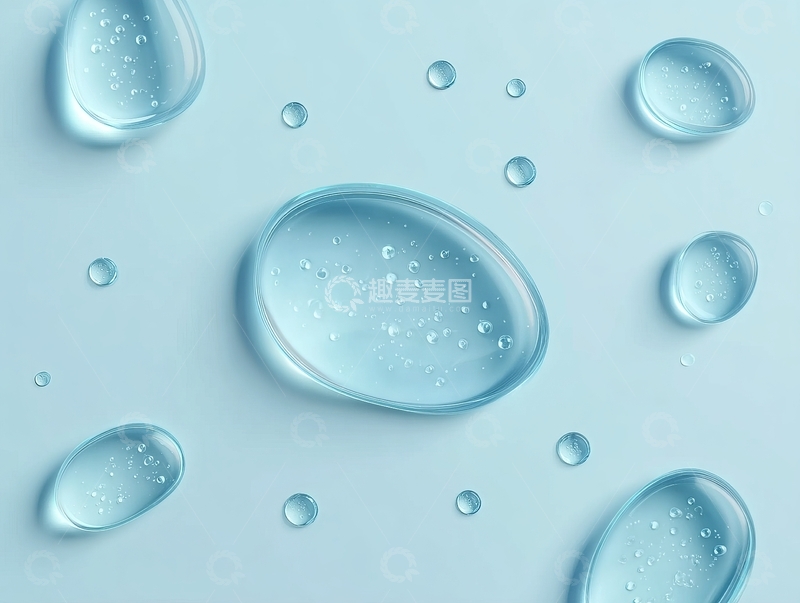 高清大图下载【趣麦麦图】蓝色背景上的透明水滴特写画面