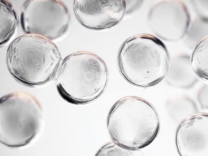 高清大图下载【趣麦麦图】透明气泡在白色背景上排列的特写镜头