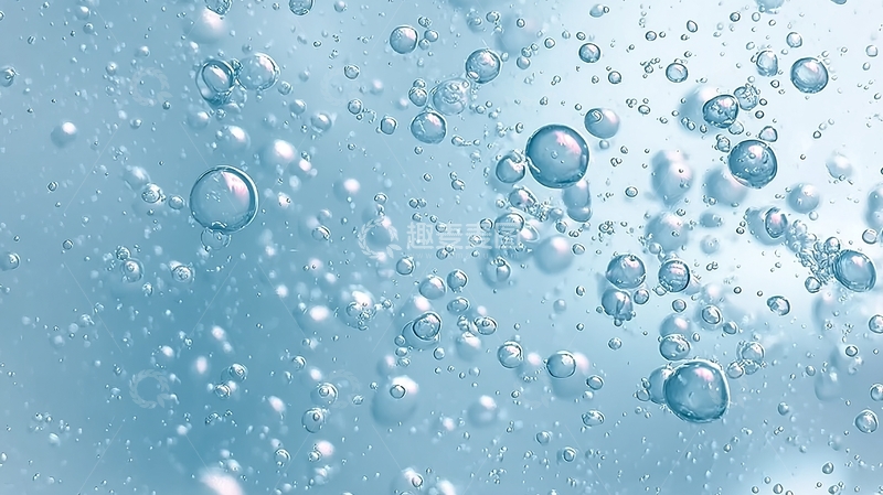 高清大图下载【趣麦麦图】蓝色背景下气泡的微观特写画面
