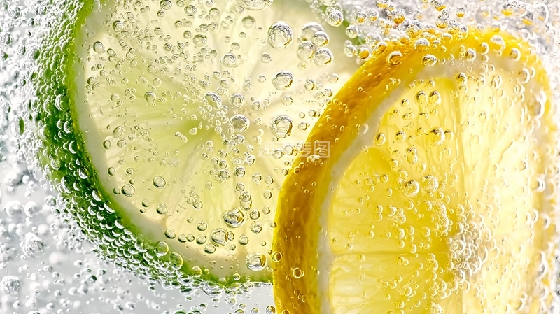 高清大图下载【趣麦麦图】柠檬与青柠切片在气泡水中