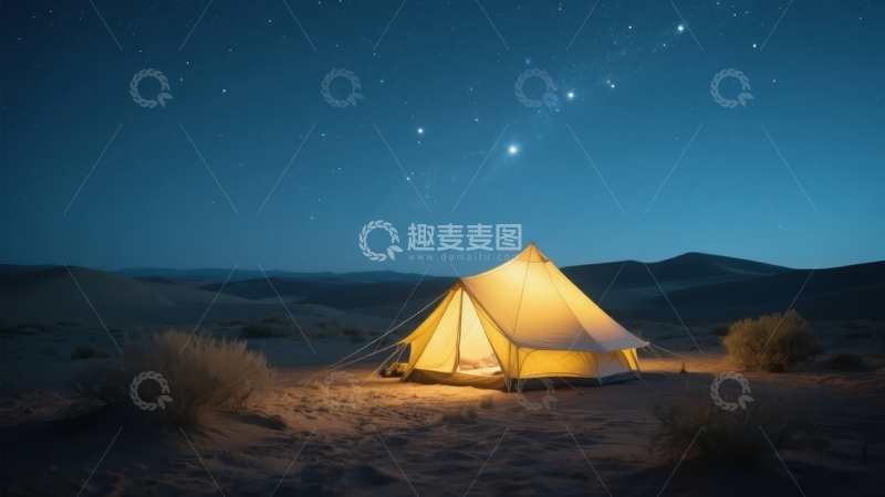 高清大图下载【趣麦麦图】沙漠夜空下帐篷亮灯星空璀璨