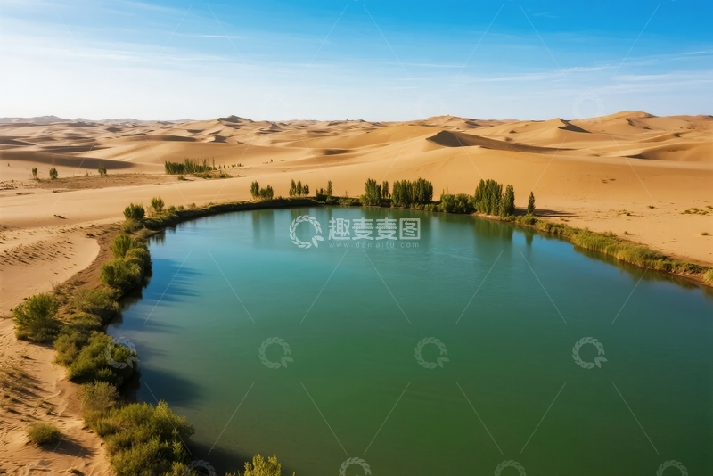 高清大图下载【趣麦麦图】沙漠绿洲湖泊与沙丘景观